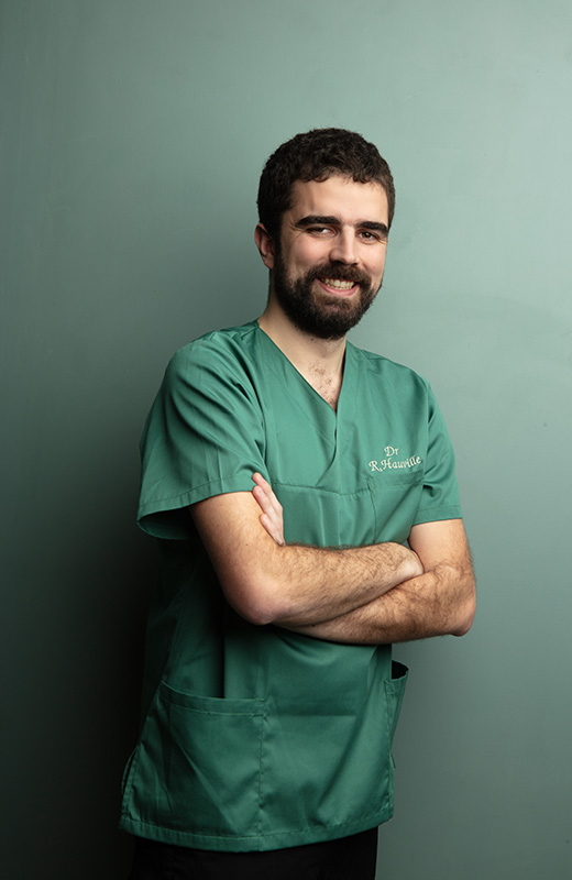 photo-profil-dr-romain-hauville